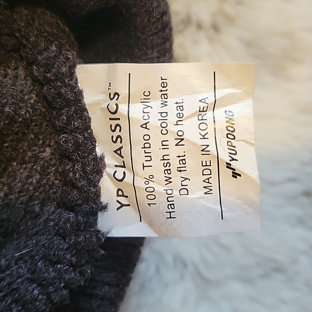 Gray Statement Toque - Picture 4 of 6